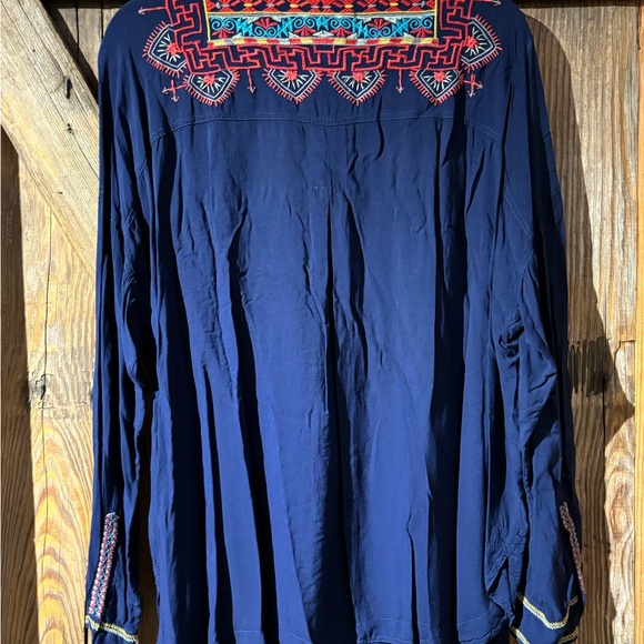 Johnny was long sleeve top - Picture 5 of 6